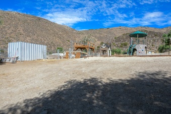 Enlarge photo 48