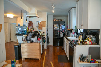 Enlarge photo 10