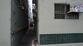 Enlarge photo 33