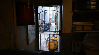 Enlarge photo 19