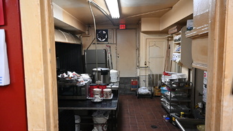 Enlarge photo 11