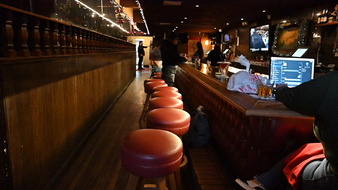 Enlarge photo 24