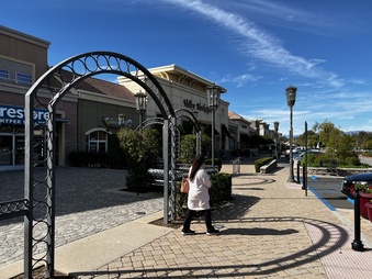 Enlarge photo 2