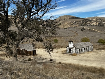 Enlarge photo 19