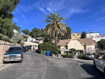 Enlarge photo 10