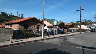 Enlarge photo 33