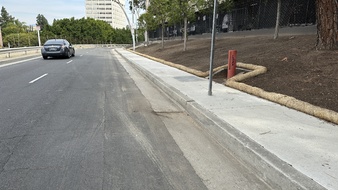 Dewap Rd. @ 1st - Downtown