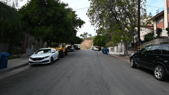 Enlarge photo 23