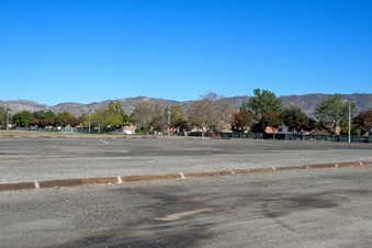 Enlarge photo 12