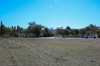 Enlarge photo 13