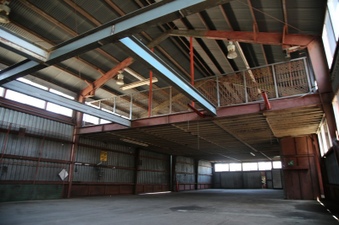 Enlarge photo 51