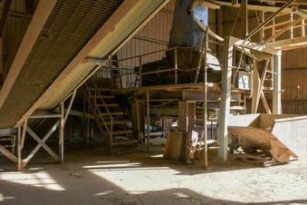 Enlarge photo 108