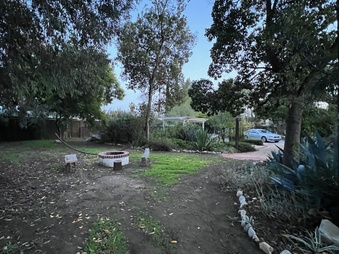 Enlarge photo 27