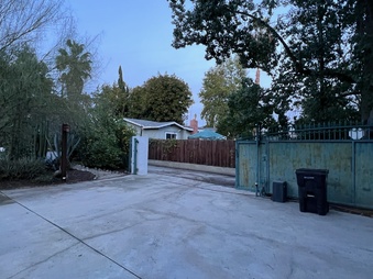 Enlarge photo 4