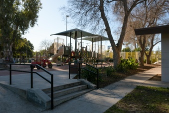 Enlarge photo 11