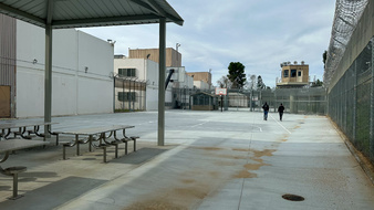 Enlarge photo 37