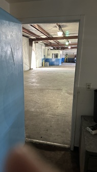 Enlarge photo 17