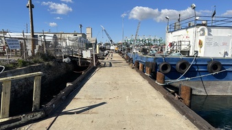 Enlarge photo 49