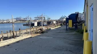 Enlarge photo 56