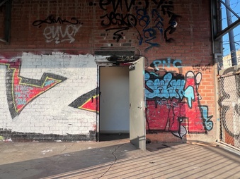 Enlarge photo 8