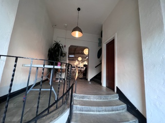 Enlarge photo 19