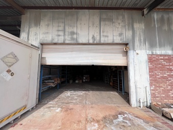 Enlarge photo 38