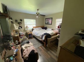 Enlarge photo 37