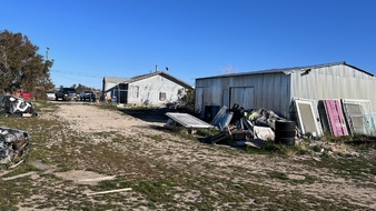 Enlarge photo 32