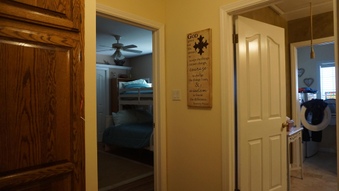Enlarge photo 38