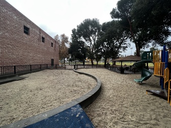 Enlarge photo 11