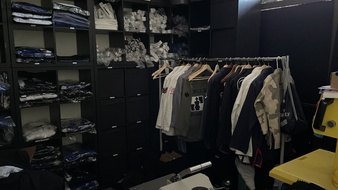 Enlarge photo 29