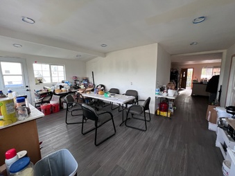 Enlarge photo 38