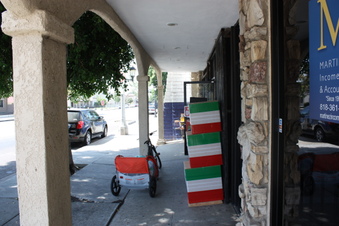 Enlarge photo 12
