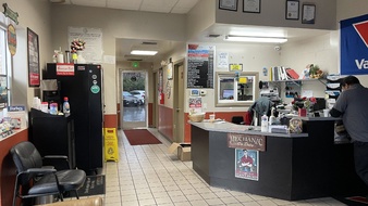 Enlarge photo 41