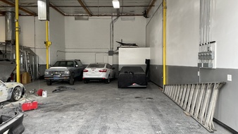 Enlarge photo 18