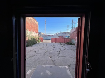 Enlarge photo 8