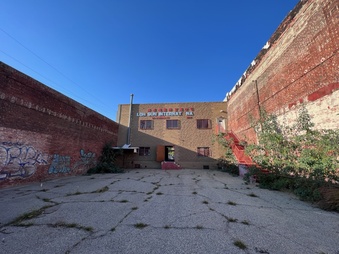 Enlarge photo 6