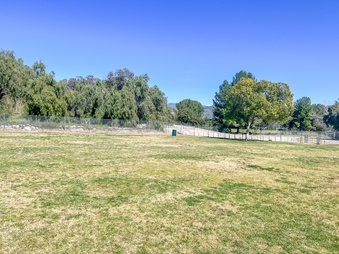 Enlarge photo 27