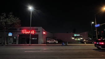 Dave’s Bar