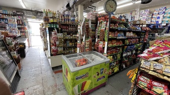 Enlarge photo 22
