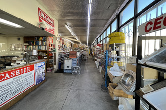 Enlarge photo 19