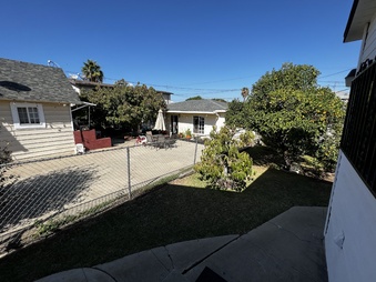 Enlarge photo 18
