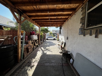 Enlarge photo 14