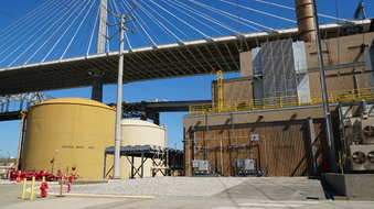 Enlarge photo 17