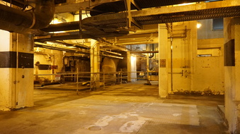 Enlarge photo 57