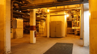 Enlarge photo 79