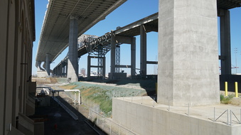 Enlarge photo 158