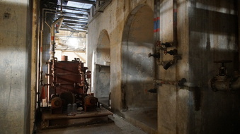 Enlarge photo 85