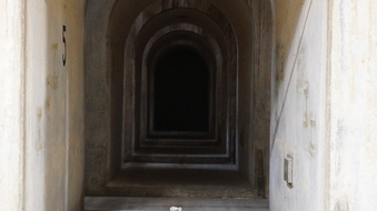 Enlarge photo 98