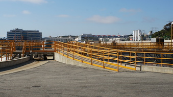 Enlarge photo 142